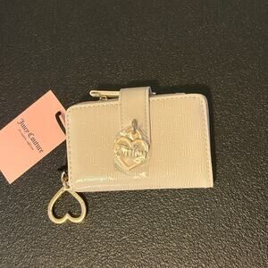 Juicy couture cream Wallet with heart keychain